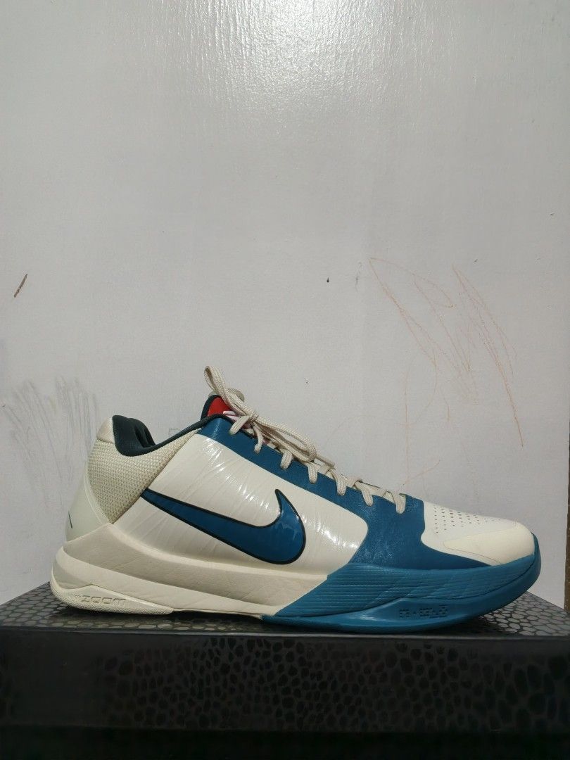 Nike Kobe V Protro (Category: Sneakers) located in Muntinlupa City. Submitted by airusanity (Listing ID 1455701103, Image 3). Description: - Nike Kobe V Protro - Colorway: Caitlin Clark PE "Coconut Milk" - Size: US 9.5 / UK 8.5 / EU 43 - Includes original box - Ideal for playing basketball - condition: used once -GX Batch.