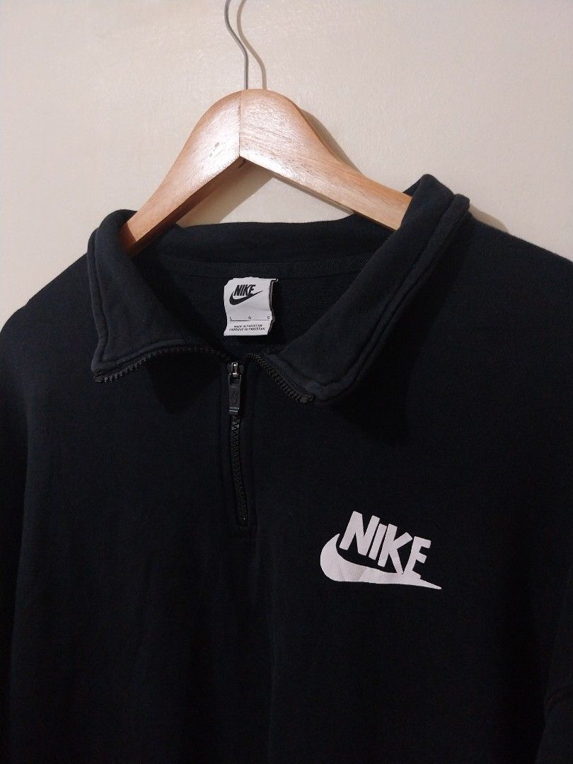 Nike Quarter Zip "Have a nike day" (Category: Coats, Jackets and Outerwear) located in Davao. Submitted by thegraildept2026 (Listing ID 1455757554, Image 2). Description: - Black Nike half-zip sweatshirt - Features 'Have A Nike Day' graphic on the back - Made in Pakistan - Size L - Ideal for casual wear.