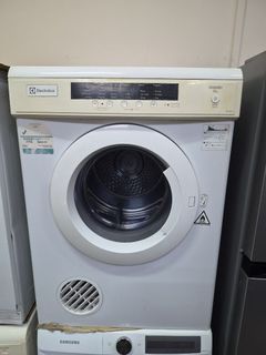 (Category: ) located in . Submitted by fridge-washmachine-dryer (Listing ID 1452656144, Image 1). Description: .