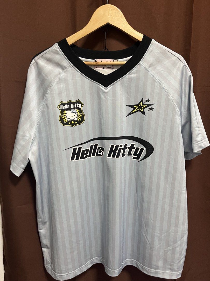 Official hello kitty jersey (Category: Tshirts & Polo Shirts ) located in Adams. Submitted by y2kchocothrift (Listing ID 1455810587, Image 1). Description: Official hello kitty jersey Dimes22/29 Excellent condi Flawless.