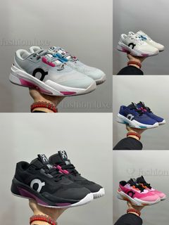 (Category: ) located in . Submitted by fashion.luxe (Listing ID 1455832064, Image 1). Description: .