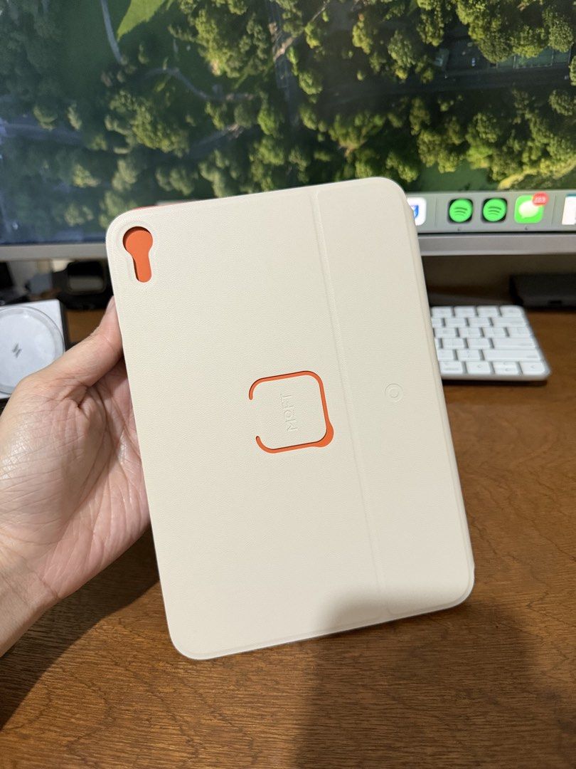 Original Moft Dynamic Folio Case for iPad Mini 6 / iPad Mini 7 (Category: Cases & Sleeves) located in Manila. Submitted by razelysonn (Listing ID 1455834148, Image 1). Description: FIXED PRICE - non nego :) - limited color Location: Binondo mnl .