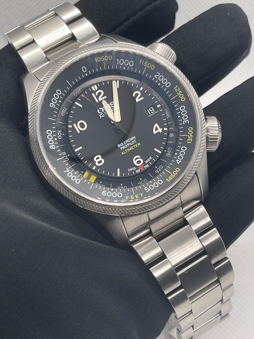 Oris Big Crown ProPilot Altimeter Automatic Watch (Category: Men's Watches) located in Cebu City. Submitted by watchgurucebu (Listing ID 1455748395, Image 1). Description: Oris Big Crown Pro Pilot Altimeter 01 733 7705 4134 Cool Altimeter Dial Rare Piece! Year: 2019 9/10 Mint Condition Complete Box and Papers! Local authorized dealer in SM City Cebu! Trades accepted DM for inquiries.