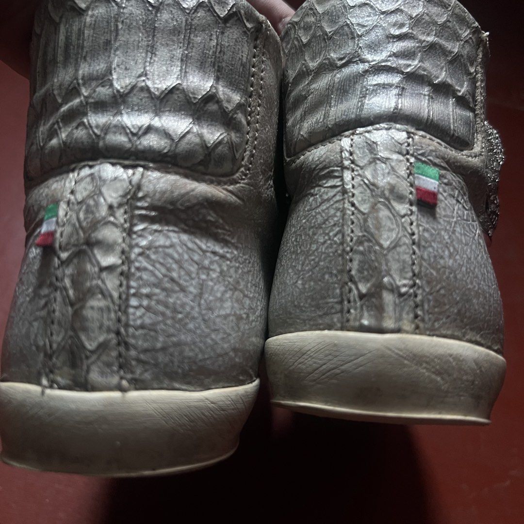 PHILIPP PLEIN - Crocskin / Skullpatch (Category: Sneakers) located in Lucena. Submitted by netnyahyo (Listing ID 1455687734, Image 3). Description: Philipp Plein - Crocskin Skull Patch size 38-39.