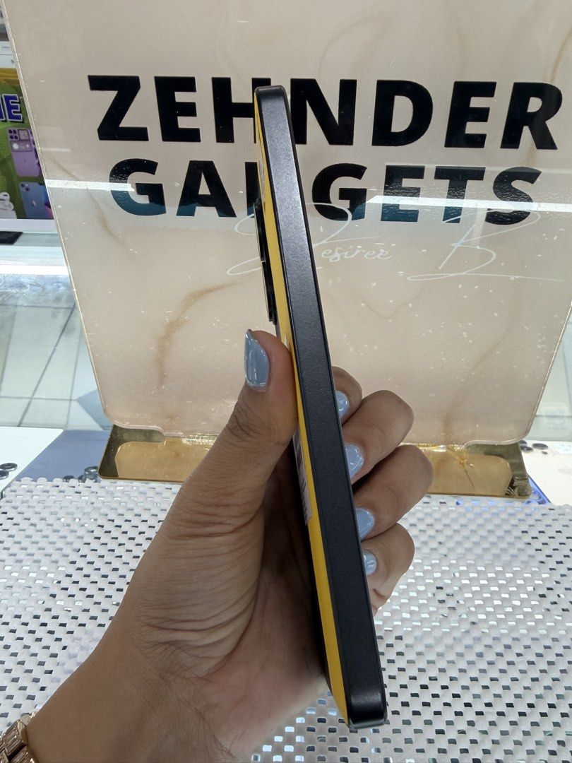 POCO X7 PRO 12/256GB OPENLINE (GLOBAL VERSION) (Category: Xiaomi) located in San Juan City. Submitted by desireebayal96 (Listing ID 1455724971, Image 2). Description: POCO X7 PRO * SLIGHTLY USED * GLOBAL VERSION * 12/256GB * DUAL SIM * OPENLINE * 50MP * 6000mAh * 120Hz * 98% SMOOTH * NO DENTS * NO ISSUE * NO HISTORY OF REPAIR * UNIT ONLY OPEN FOR COD SAME DAY DELIVERY PLUS SHIPPING FEE MESSAGE ME DIRECTLY FOR MORE INFO Store located📍2nd floor Vm