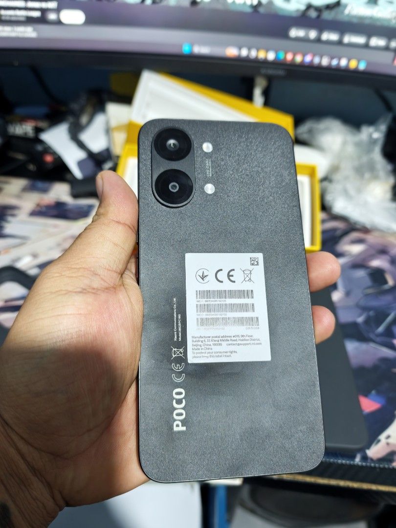 POCO X8 Pro Max 12/512 black (Category: Xiaomi) located in Manila. Submitted by olxph_556322736 (Listing ID 1455709720, Image 3). Description: Poco X8 Pro Max 12/512 sa 37cc - fresh 100% battery Health sariw Smart Devil Tempered Glass Since Day 1 +1 xtra Complete with charger, cord box and manual No issue super kinis, unnoticeable case marks. Saglit lang ginamit na ML and COC lang Device ready naka reset na at nakatabi sa box, Hindi na gagamitin,