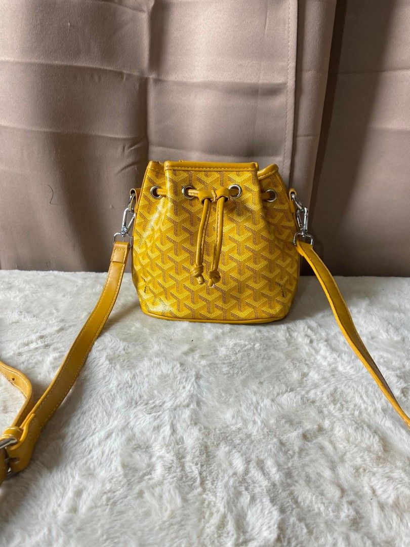 Preloved goyard (Category: Luxury Bags & Wallets) located in Butuan. Submitted by leah_31.1994 (Listing ID 1455676708, Image 1). Description: preloved ukay source.