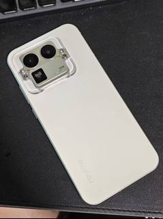 (Category: ) located in . Submitted by tech_to_go (Listing ID 1455703116, Image 1). Description: .