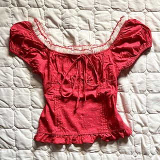 (Category: ) located in . Submitted by lily.cl0set (Listing ID 1455805528, Image 1). Description: .