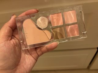 （分類：）位於 。 由 chiichiijai 提交（商品編號 1455816333，圖片 1）。簡介： 。