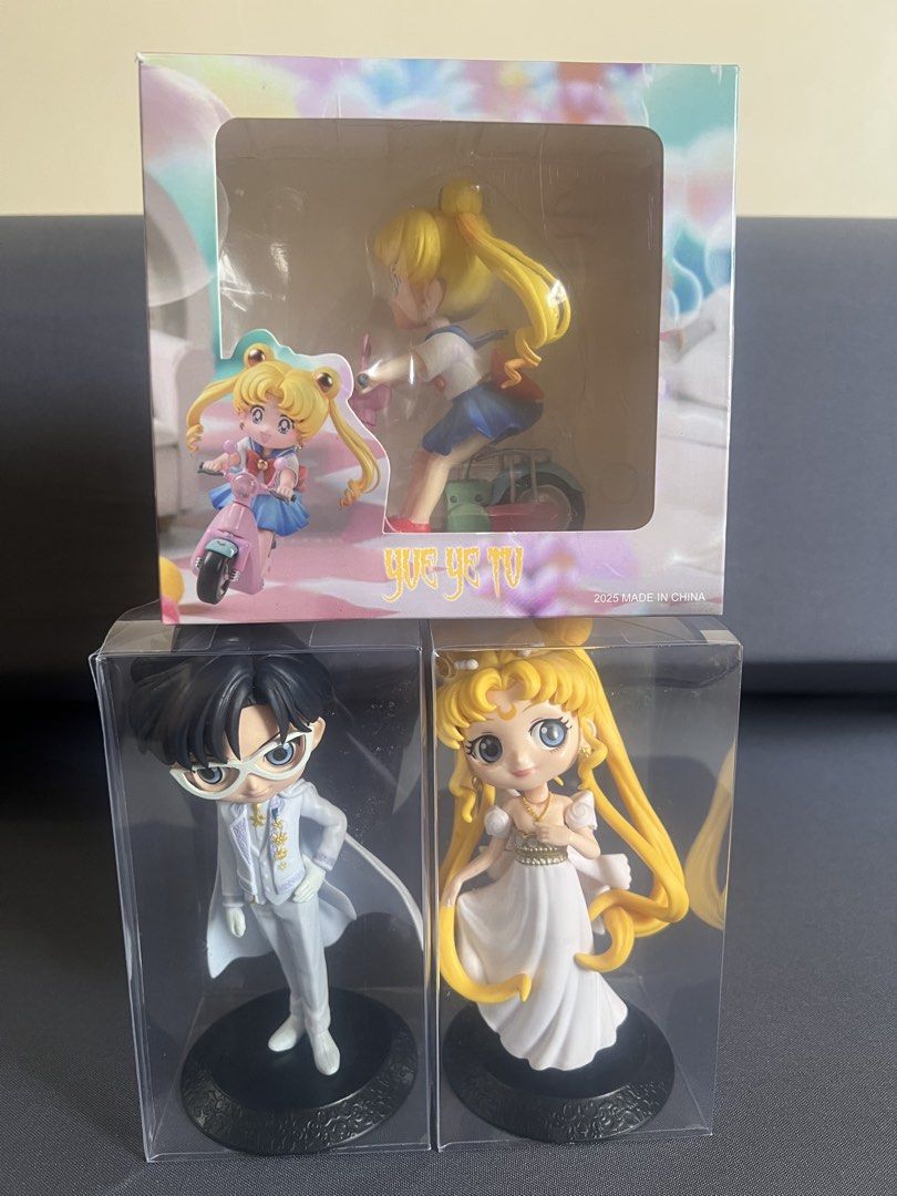 Sailor Moon & Tuxedo Mask Figures Set (Category: Figurines & Statues) located in Manila. Submitted by pretty_kathy03 (Listing ID 1455702938, Image 1). Description: Sailor Moon & Tuxedo Mask Figure (free plastic case for both) with Sailor Moon on Scooter Set ALL BOOTLEG Pick-up/Lalamove Only Loc - Valenzuela Gcash payment.