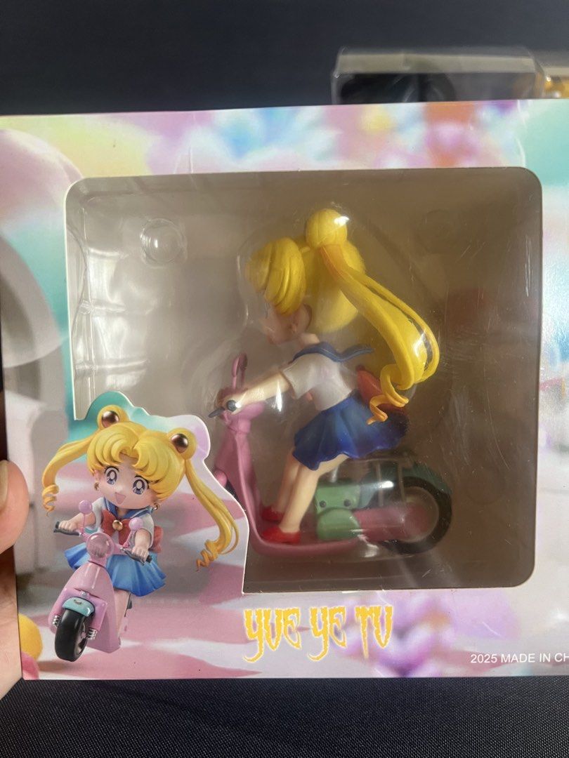 Sailor Moon & Tuxedo Mask Figures Set (Category: Figurines & Statues) located in Manila. Submitted by pretty_kathy03 (Listing ID 1455702938, Image 2). Description: Sailor Moon & Tuxedo Mask Figure (free plastic case for both) with Sailor Moon on Scooter Set ALL BOOTLEG Pick-up/Lalamove Only Loc - Valenzuela Gcash payment.