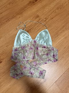 (Category: ) located in . Submitted by closettdeclutters (Listing ID 1455837442, Image 1). Description: .