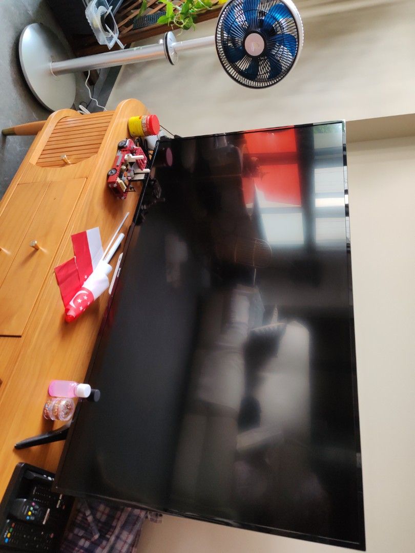 SHARP android TV (Category: TV) located in Singapore. Submitted by leapingpy (Listing ID 1455766878, Image 1). Description: - Sharp android TV (not smart TV) - 50 inch screen - Comes with original remote - Good working condition - used for less than 5 yrs - excl delivery fee..