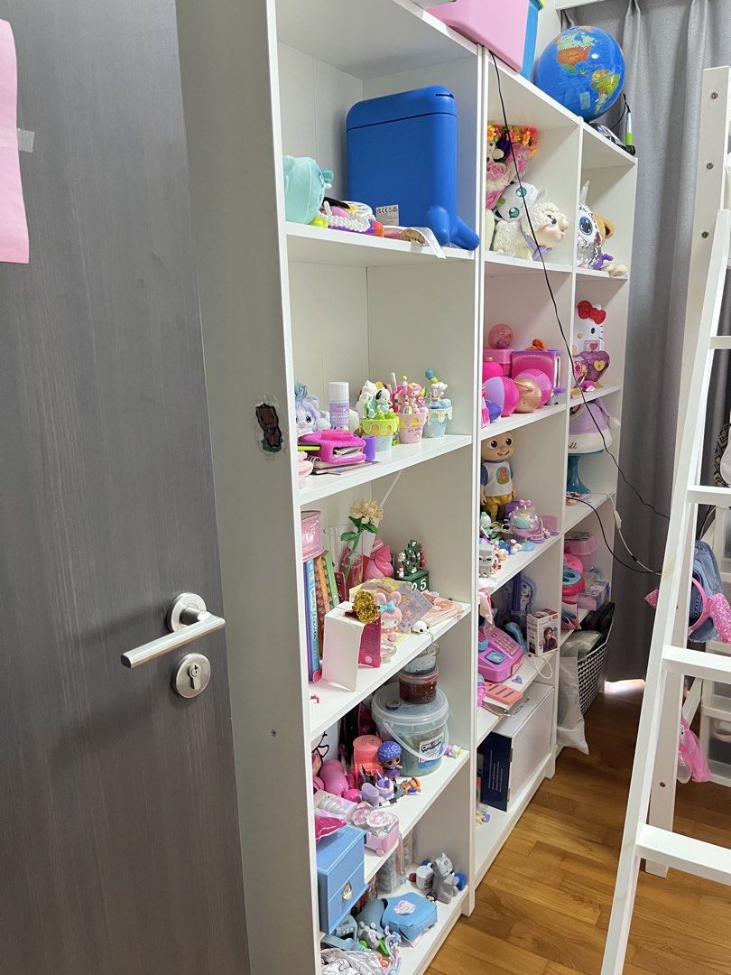 Shelfs (Category: Shelves, Cabinets & Racks) located in Singapore. Submitted by jackie2424 (Listing ID 1455823521, Image 3). Description: 7 pcs different kinds of shelves 2pc for $20 each 4 pcs for $50 each 1pc for $40 2 pcs for $40 each.