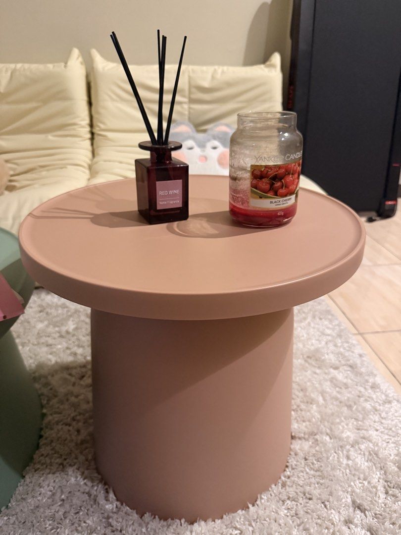 Small Pink Coffee Table - Modern Round Side Table (Category: Tables & Sets) located in Mandaluyong City. Submitted by riz_040521 (Listing ID 1455801997, Image 2). Description: - Adorable pink round side table - Sturdy base for stability - Ideal for small apartments or as an accent piece - Simple assembly required.