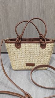 (Category: ) located in . Submitted by sglilcollections (Listing ID 1455726198, Image 1). Description: .
