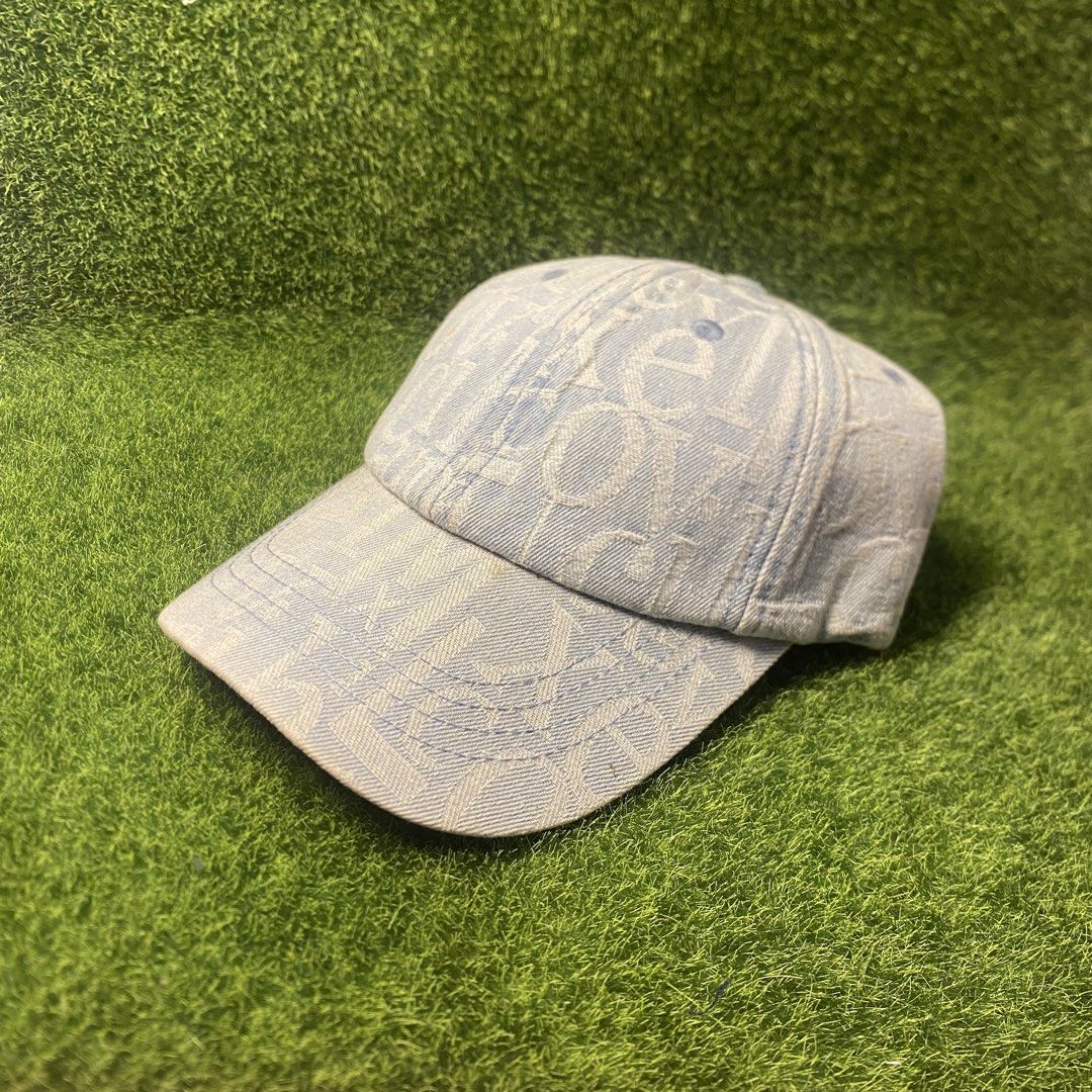 THE GREEN PARTY DENIM DADHAT BASEBALL CAP (Category: Hats & Beanies) located in General Trias. Submitted by hatstruck (Listing ID 1455769555, Image 1). Description: BRAND:THE GREEN PARTY BRANDNEW SRP PRICE:59RMB (537 PESOS) COLOR:BLUE DENIM TYPE:DADHAT BASEBALL CAP MATERIAL:DENIM STRAP BACK ONE SIZE FITS MOST WITH TAG INSIDE ISSUES: STAIN ON LEFT CROWN AND ON THE BRIM DUE TO STORAGE BUT BRANDNEW ITEM. KAYA MURA NALANG BINEBENTA PO CHECK OUT MY PR