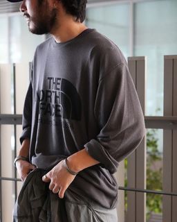 (Category: ) located in . Submitted by thehypewear.co (Listing ID 1455740245, Image 1). Description: .