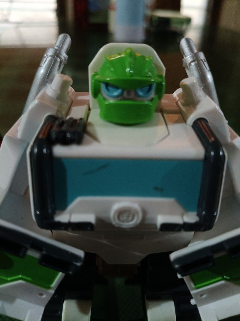 Transformers Rescue Bots Heatwave Toy (Category: Action & Battle Toys) located in Angeles City. Submitted by mysticdeer-32c4 (Listing ID 1455728775, Image 1). Description: - Rescue Bots Heatwave toy - Transforms from robot to vehicle - Green and white colors - Minor scuffs on chest area - Perfect for kids who love Transformers - Ready for a new home!.