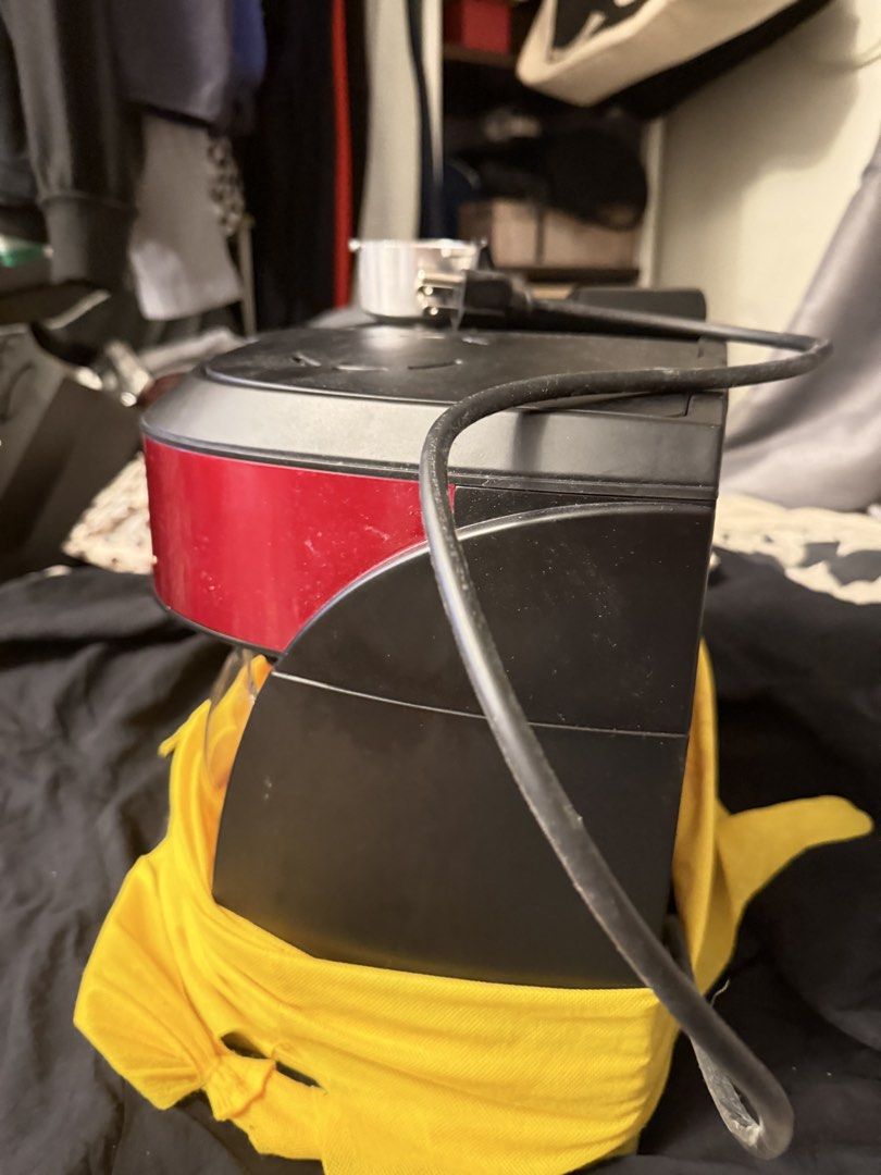 Used Baumann Living 10 cup pour over drip coffee maker (Category: Coffee Machines & Makers) located in Quezon City. Submitted by happydawg (Listing ID 1455795899, Image 3). Description: Used. Dont know if its working properly hence the price. .