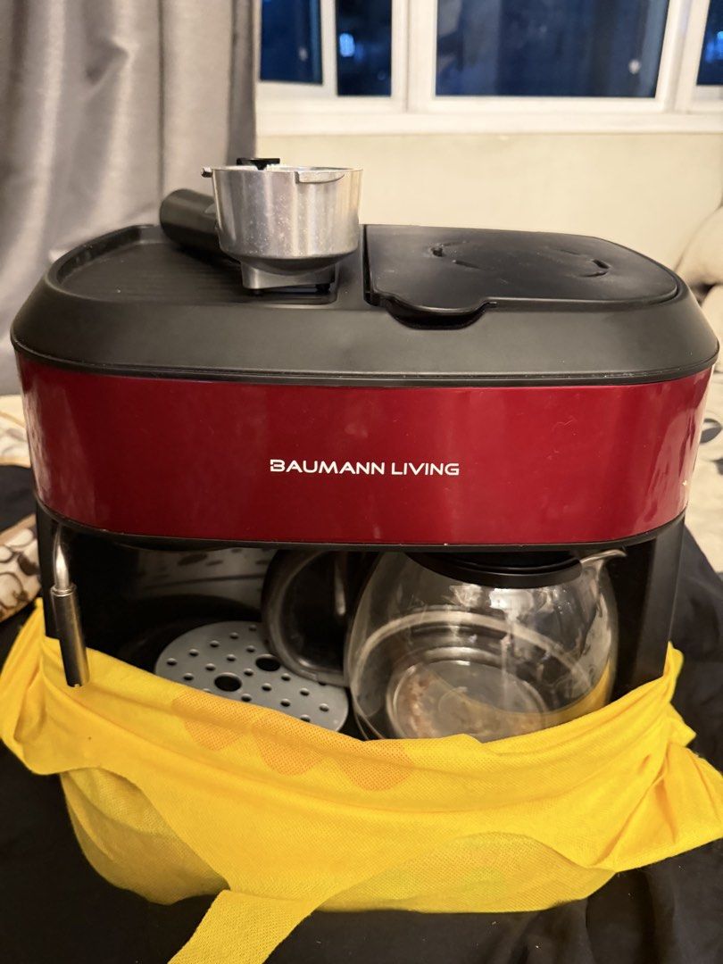 Used Baumann Living 10 cup pour over drip coffee maker (Category: Coffee Machines & Makers) located in Quezon City. Submitted by happydawg (Listing ID 1455795899, Image 2). Description: Used. Dont know if its working properly hence the price. .