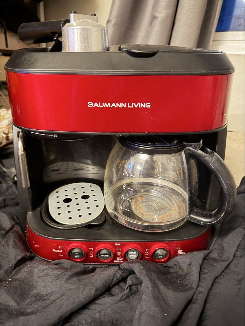 Used Baumann Living 10 cup pour over drip coffee maker (Category: Coffee Machines & Makers) located in Quezon City. Submitted by happydawg (Listing ID 1455795899, Image 1). Description: Used. Dont know if its working properly hence the price. .
