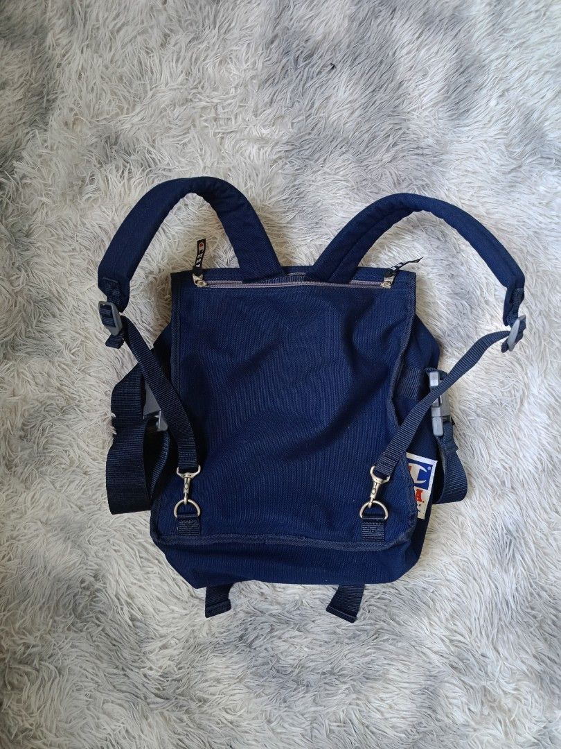 Vintage 2 way backpack / shoulder bag (Category: Backpacks) located in Quezon City. Submitted by tedthrift (Listing ID 1455770259, Image 2). Description: like new condition subrang ganda nito subrang ganda ng mga material or fabric na ginamit 10/10.