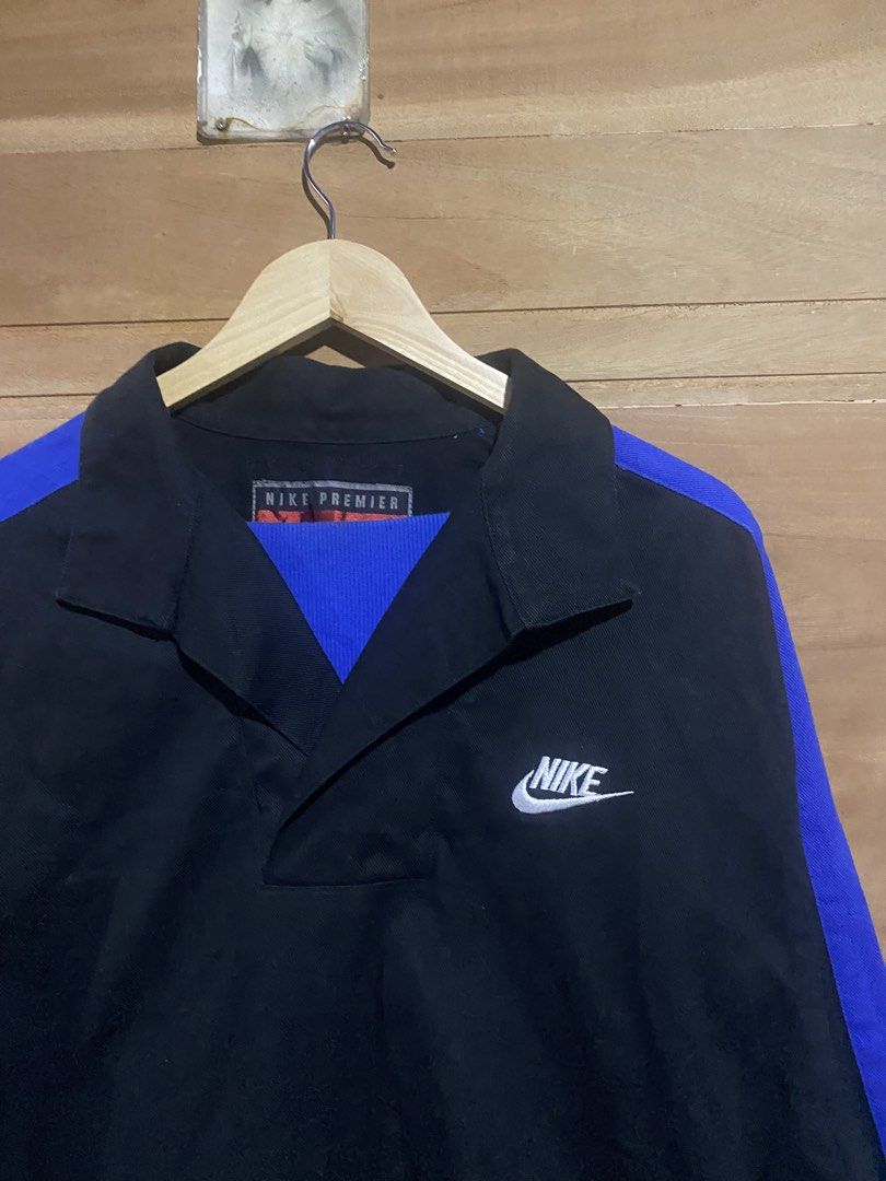 Vintage Nike premier swoosh (Category: Coats, Jackets and Outerwear) located in Manila. Submitted by sixbysix (Listing ID 1455838419, Image 2). Description: Dimes 24x27. Condition excellent 10/10 Color rate 10/10 Issue none Pm for interested .