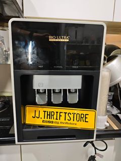 (Category: ) located in . Submitted by jj.thriftstore (Listing ID 1455842127, Image 1). Description: .