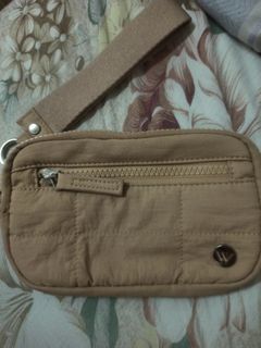 (Category: ) located in . Submitted by cha86_preloved (Listing ID 1455828514, Image 1). Description: .