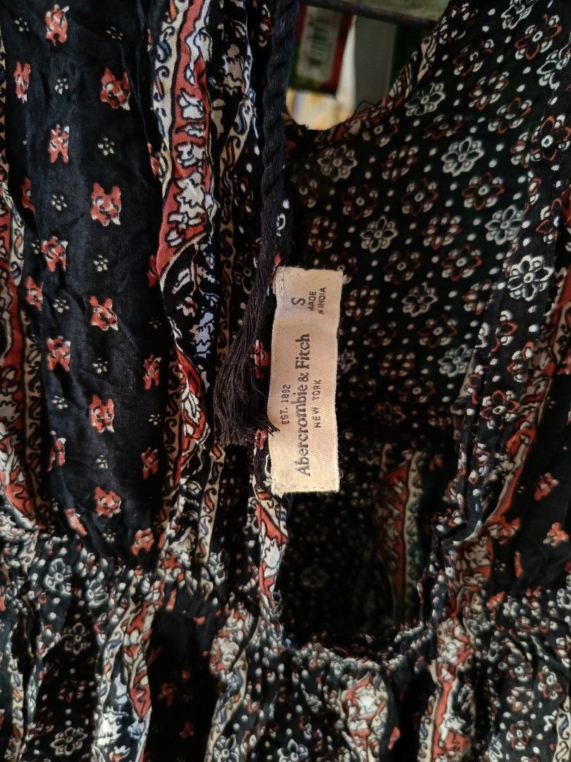 y2k abercrombie (Category: Dresses) located in Binalbagan. Submitted by dalethrift (Listing ID 1455705825, Image 2). Description: freeshipping no flaws.