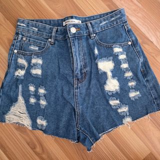 (Category: ) located in . Submitted by joysoflife (Listing ID 1455727396, Image 1). Description: .