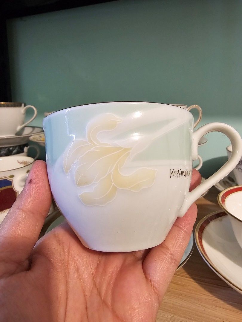 YSL Duo - Green (Category: Coffee & Tea Tableware) located in Quezon City. Submitted by senyoramaria (Listing ID 1455678127, Image 2). Description: YSL Made in Japan Embossed design 2 Duos available. Php800❗ --- Extra: 3 Cups - Php400 each 6 Cake Plates - Php500 each *Can be discounted if buying multiple items..