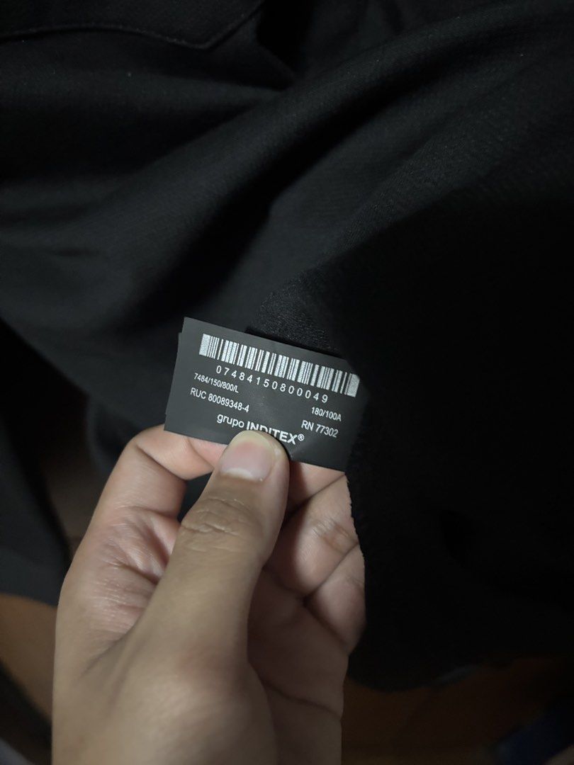 Zara Black over jacket (Category: Coats, Jackets and Outerwear) located in Muntinlupa City. Submitted by kdloading (Listing ID 1455732742, Image 3). Description: .