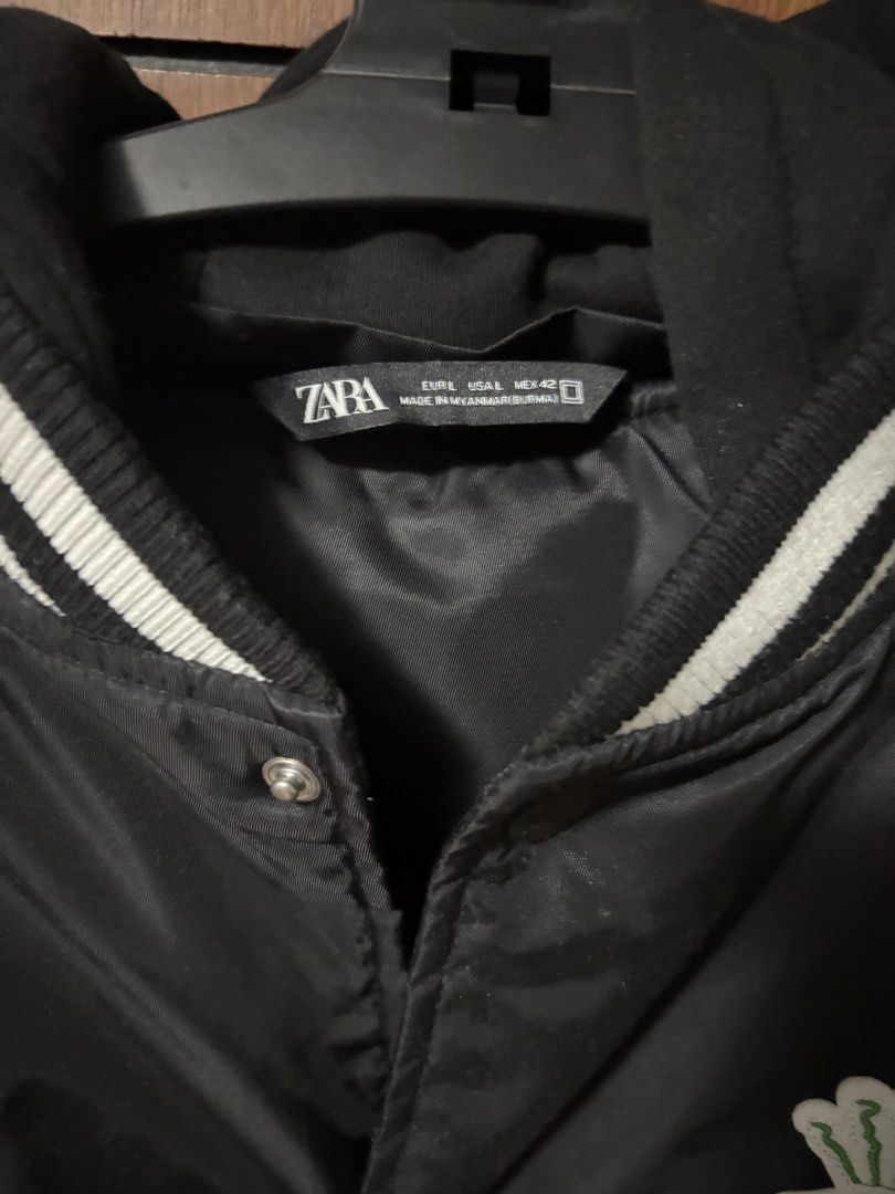 Zara Black Varsity Bomber Jacket with Patches (Category: Coats, Jackets and Outerwear) located in Muntinlupa City. Submitted by kdloading (Listing ID 1455733493, Image 3). Description: .