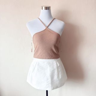 (Category: ) located in . Submitted by rosywardrobe (Listing ID 1455752981, Image 1). Description: .