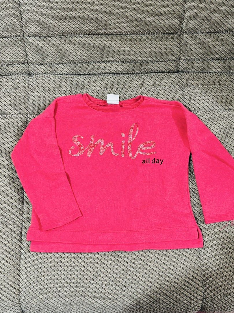 Zara Sweater (Category: Babies & Kids Fashion) located in La Trinidad. Submitted by secondsmatter (Listing ID 1455790356, Image 1). Description: -free for purchases of 3 items - faded Zara tag -Cute pink long-sleeved sweater for kids - Features a sparkly "smile all day" graphic on the front - Made with soft, comfortable fabric for everyday wear - Fits 3-5yrs old - Ideal for casual outings or lounging at home - Easily pairs with jeans or leggings.