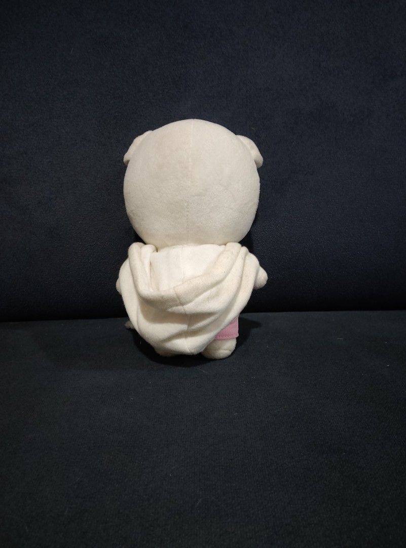 15 CM Pizzakyoong Baekhyun (Category: Figurines & Statues) located in Manila. Submitted by pmramo (Listing ID 1455885934, Image 2). Description: - 15 CM Pizzakyoong Baekhyun Doll.