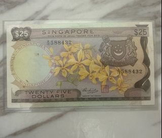 (Category: ) located in . Submitted by dearlunasg (Listing ID 1456047737, Image 1). Description: .