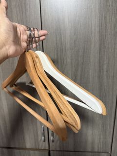 (Category: ) located in . Submitted by crownshop (Listing ID 1455901401, Image 1). Description: .