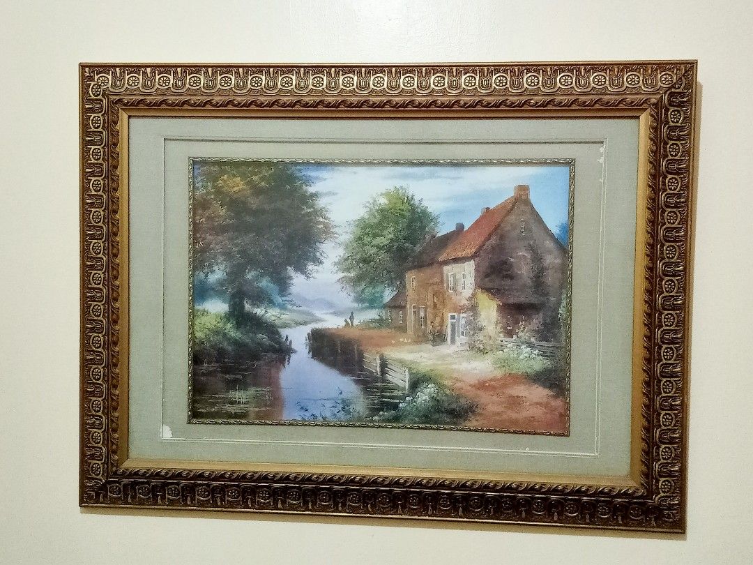 2 large landscape picture frame (Category: Frames & Pictures) located in Cainta. Submitted by onhandmerchmanila (Listing ID 1455857386, Image 1). Description: 2 large picture frame 37 inches by 27 inches see pictures for details pick up at Village East Cainta Rizal lalamove car delivery ang book para magkasya..