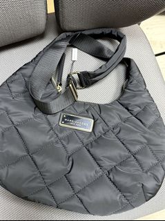 （分類：）位於 。 由 happypenguingiraffe 提交（商品編號 1455999287，圖片 1）。簡介： 。