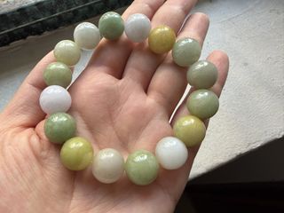 (Category: ) located in . Submitted by jadedite_beauty (Listing ID 1455953329, Image 1). Description: .