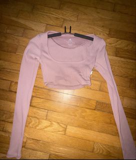(Category: ) located in . Submitted by kkwoonn_ (Listing ID 1455881342, Image 1). Description: .