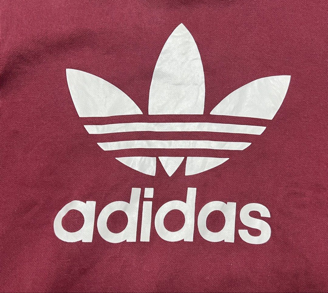 Adidas maroon sweatshirt for kids (Category: Babies & Kids Fashion) located in Apalit. Submitted by jjs_thrift_finds (Listing ID 1456023705, Image 3). Description: 3-4yo 16.5” x 13.5”.
