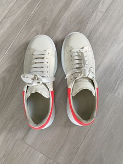 （分類：）位於 。 由 arching_garagesale 提交（商品編號 1455940808，圖片 1）。簡介： 。