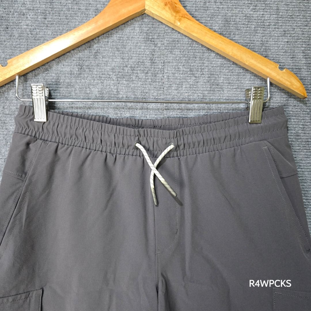 ALL IN MOTION ACTIVE BOYS ADVENTURE CARGO SHORT (Category: Shorts) located in San Mateo. Submitted by r4wpcks (Listing ID 1456018481, Image 3). Description: Size on Tag: XL (14) Best Fit: 26 - 28 inches Waist: 26 - 30 inches Length: 16.5 inches Leg Hole / Hem: 10 inches Condition: 9.5/10 Color Rate: 9.5/10 Issue: None COLOR MAY VARY DUE TO LIGHTING Location: San Mateo Rizal, near Marikina J&T/Lalamove courier, shipping fee should be handled by th