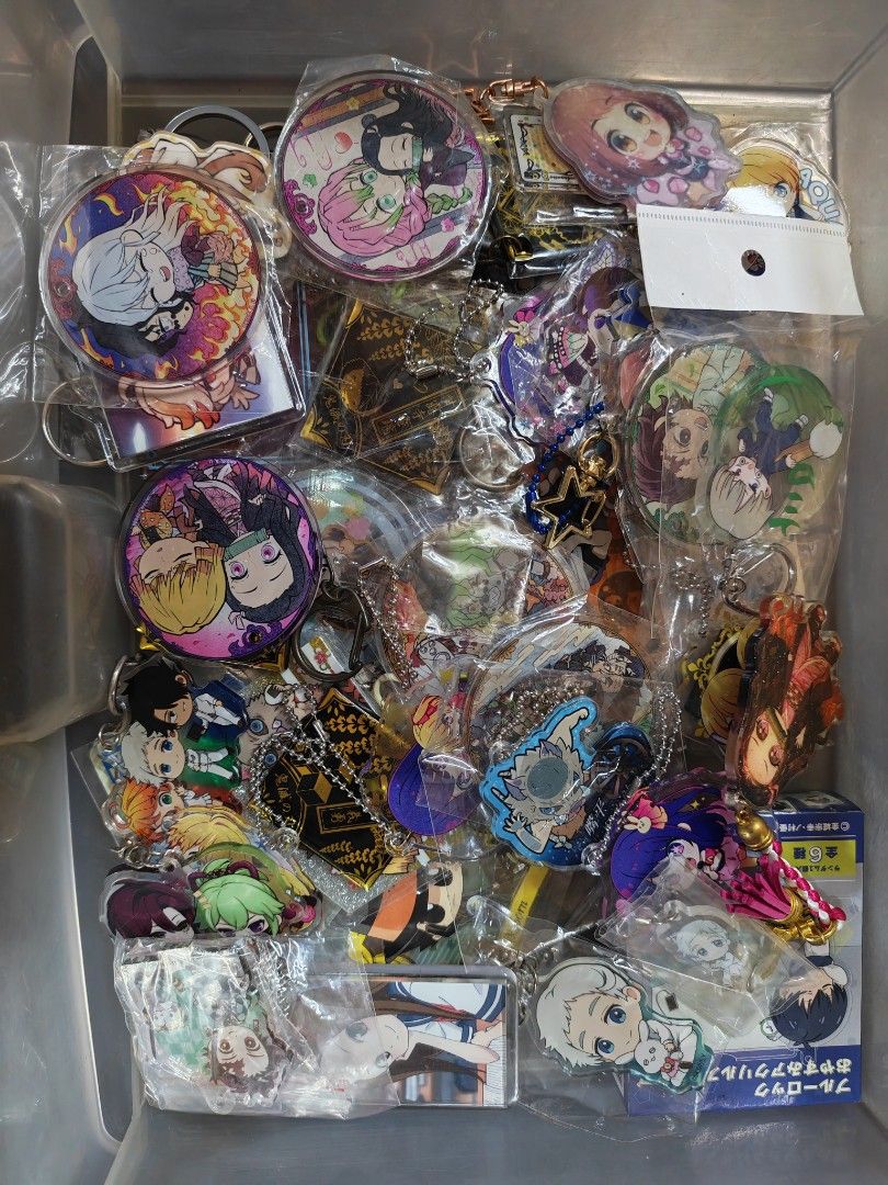 Anime Keychains Bundle set (Category: Character Goods) located in Caloocan City. Submitted by yaoizzy (Listing ID 1455863892, Image 1). Description: 54 pieces.