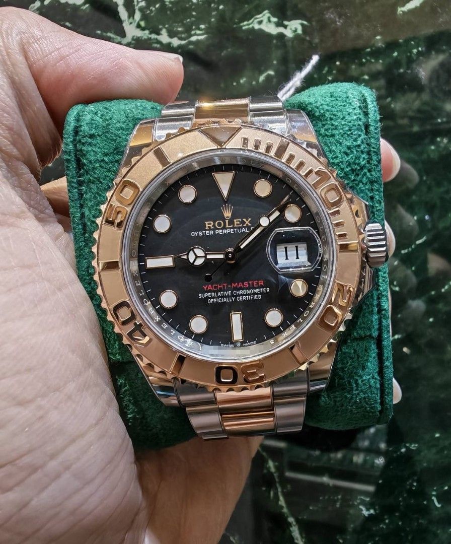 Aug 2023 Rolex Yachtmaster 40 half rose gold Black dial oyster 126621 (Category: Watches) located in Singapore. Submitted by hengwatch (Listing ID 1456010363, Image 1). Description: Rolex Yachtmaster 40 half rose gold black dial model 126621 very mint condition comes with box and cert dated Aug 2023 with white tag with matching serial number selling for $18800 hsbc and standard chartered and dbs and uob and OCBC ipp available 6/12/24 months OCBC 